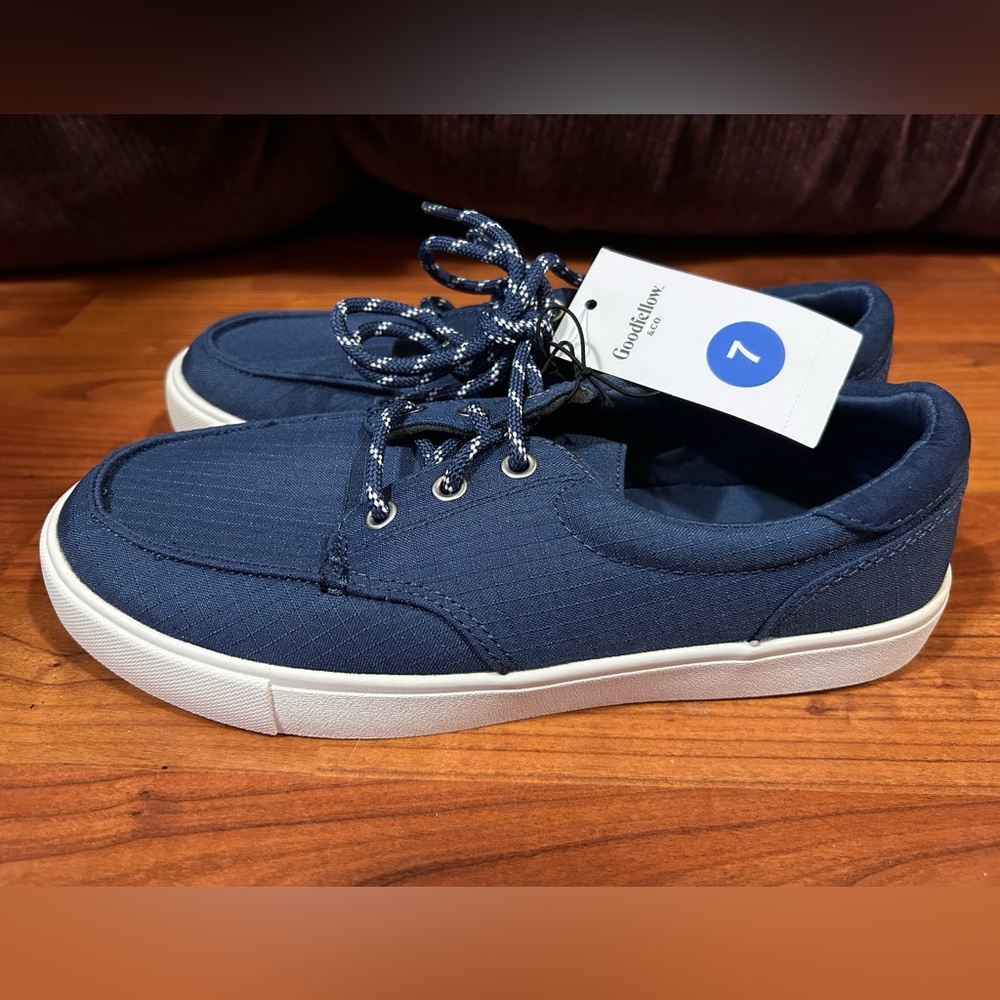 NWT! Mens Goodfellow & Co Caleb Navy Sneakers